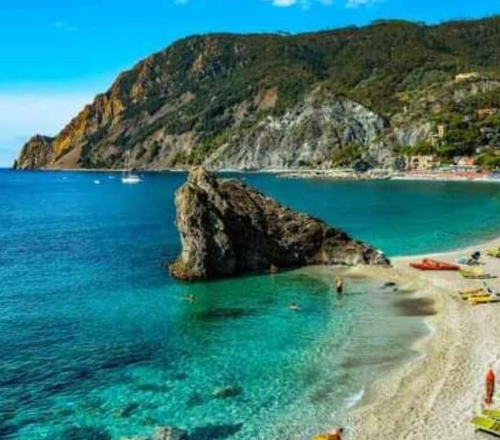 Love Lägenhet La Spezia Exteriör bild